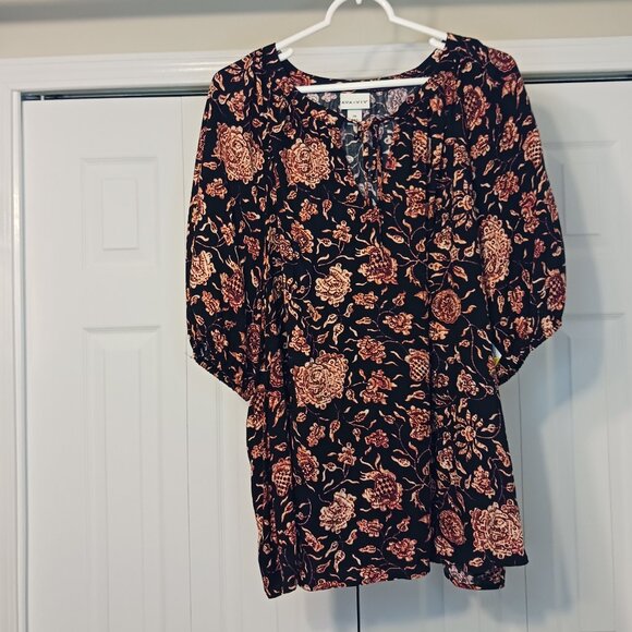 Ava & Viv Tops - #53 3/$18 - Ava & Viv Black/Pink Short Sleeve Top Size 2X